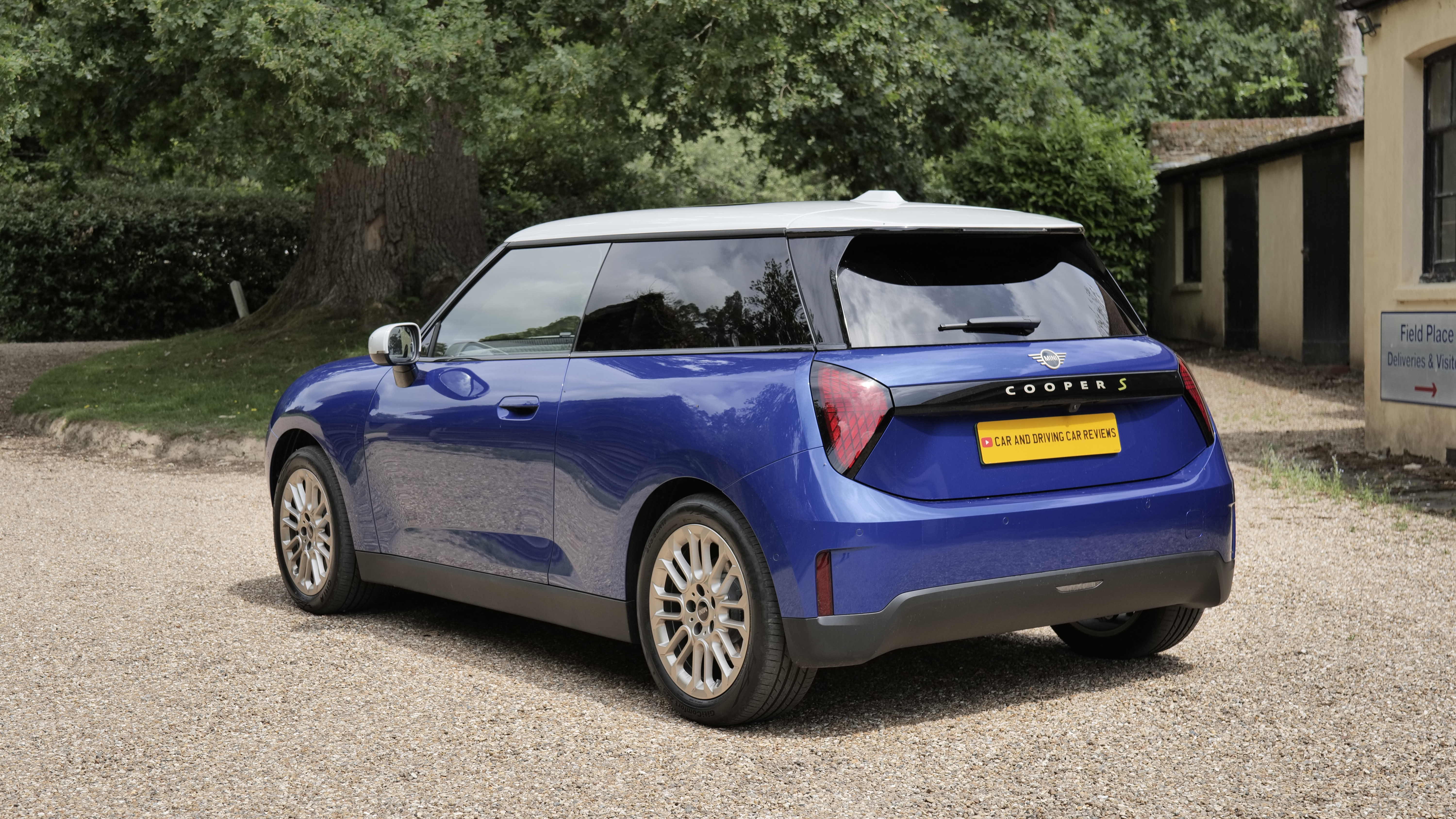 MINI COOPER ELECTRIC HATCHBACK 160kW SE Classic 54kWh 3dr Auto